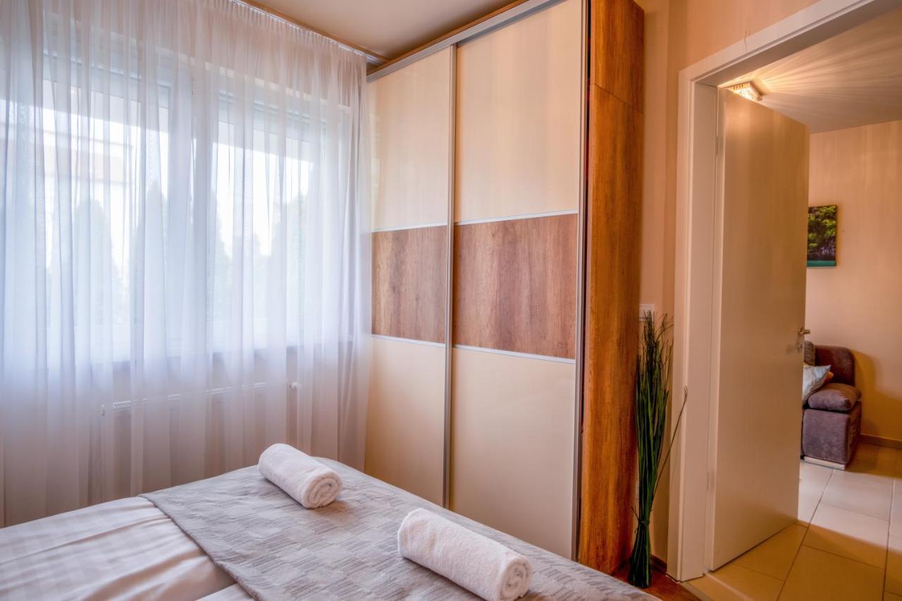 Mf Siofok Beach Dream Apartment מראה חיצוני תמונה
